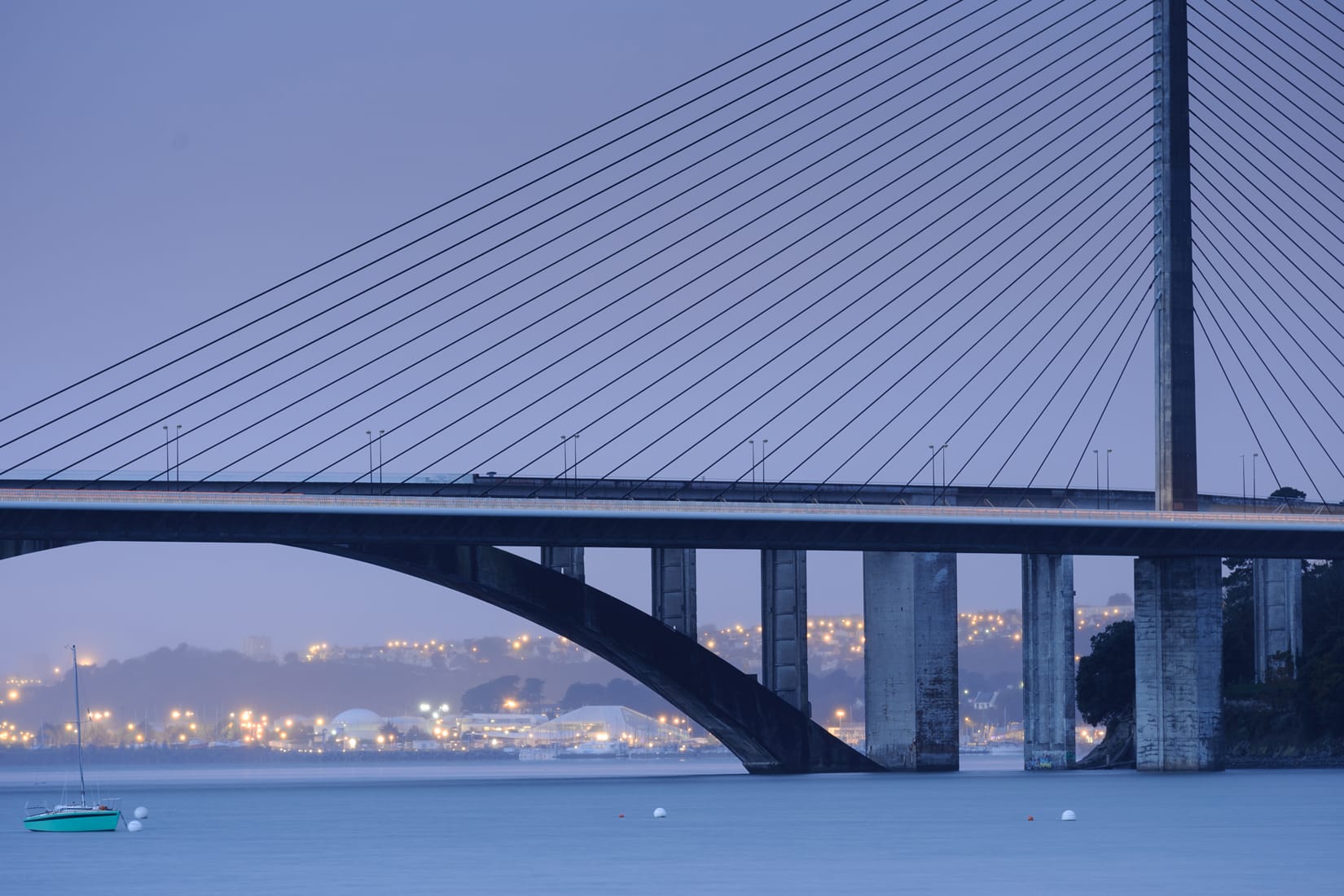 Pont de l'Iroise - vue sur la rade de Brest - © Emmanuel Berthier