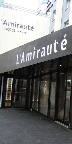 Hôtel
 L’Amirauté ****