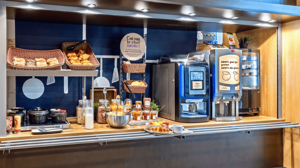 buffet hotel moulin blanc