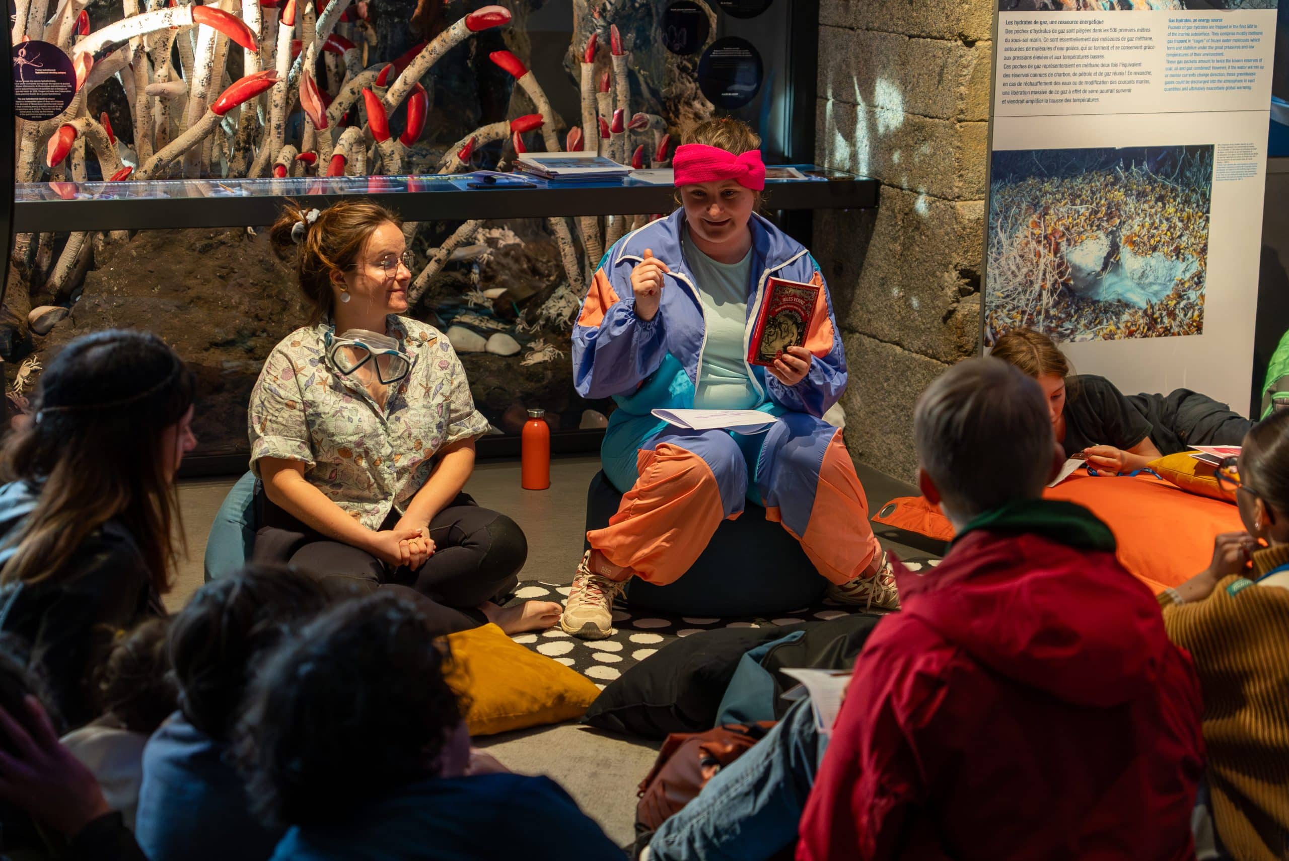 Nuit des chercheurs 2025 au 70.8, un musée pour l'Océan aux Ateliers des Capucins à Brest. Photo : Katia Quemere / Océanopolis.